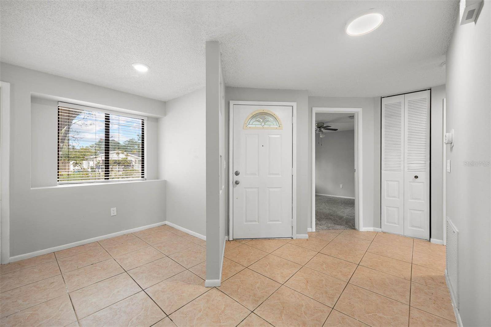 627 TIMBER BAY CIR W, Oldsmar, FL 34677