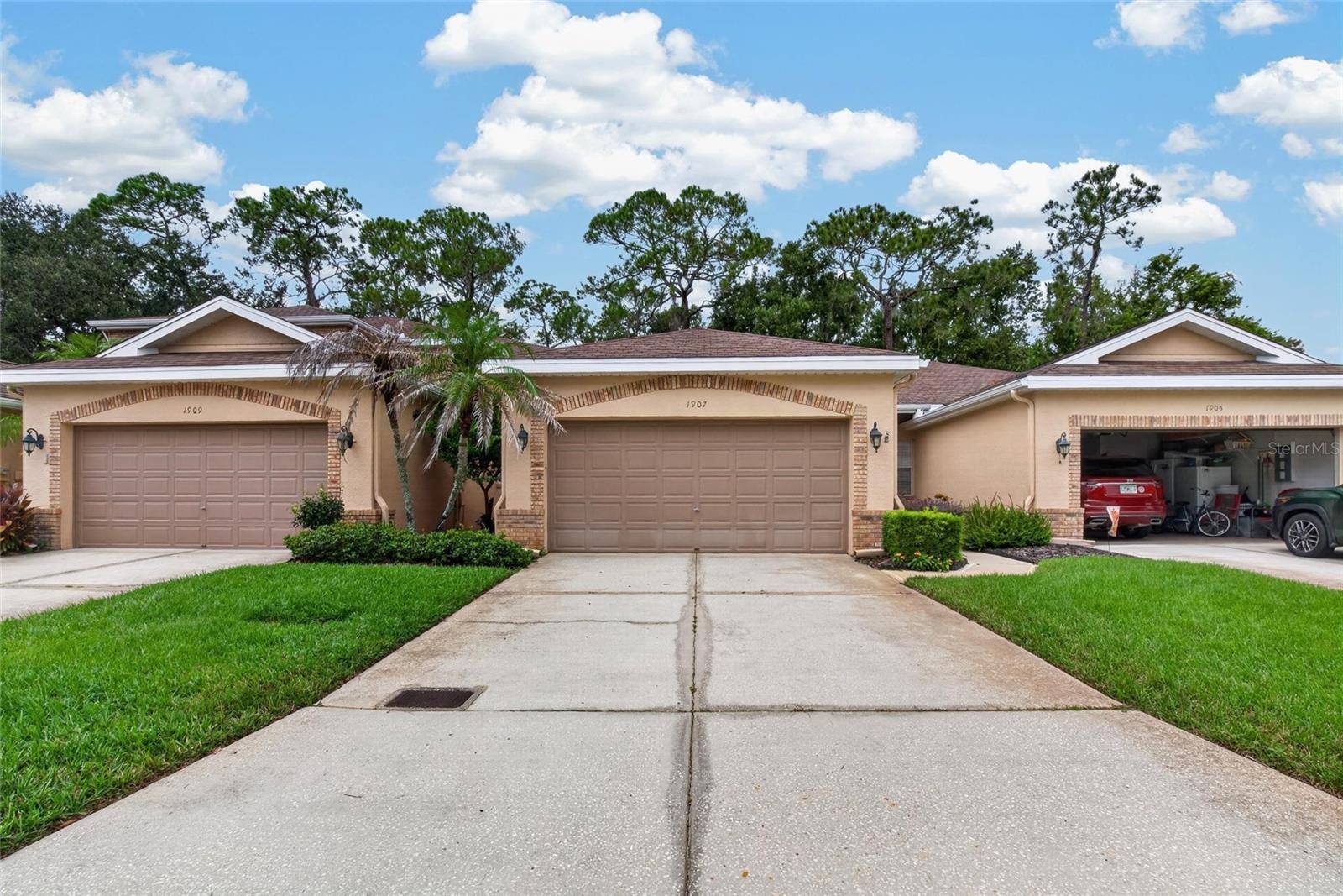 1907 PRESERVATION DR #6, Plant City, FL 33566