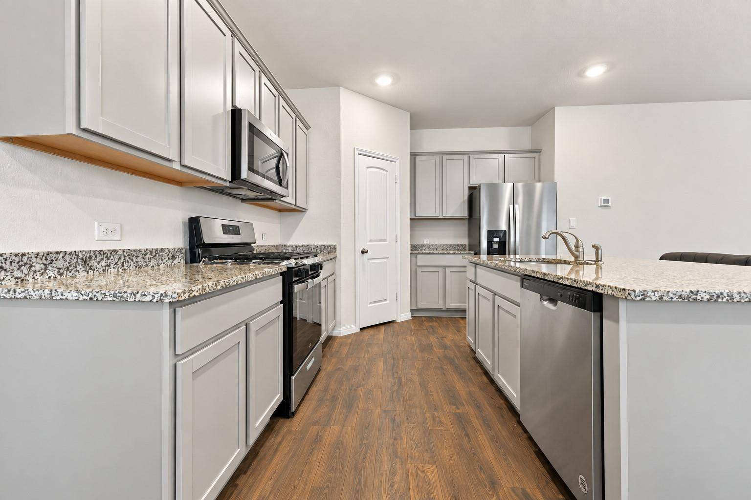 20204 Heinrich LN, Manor, TX 78653