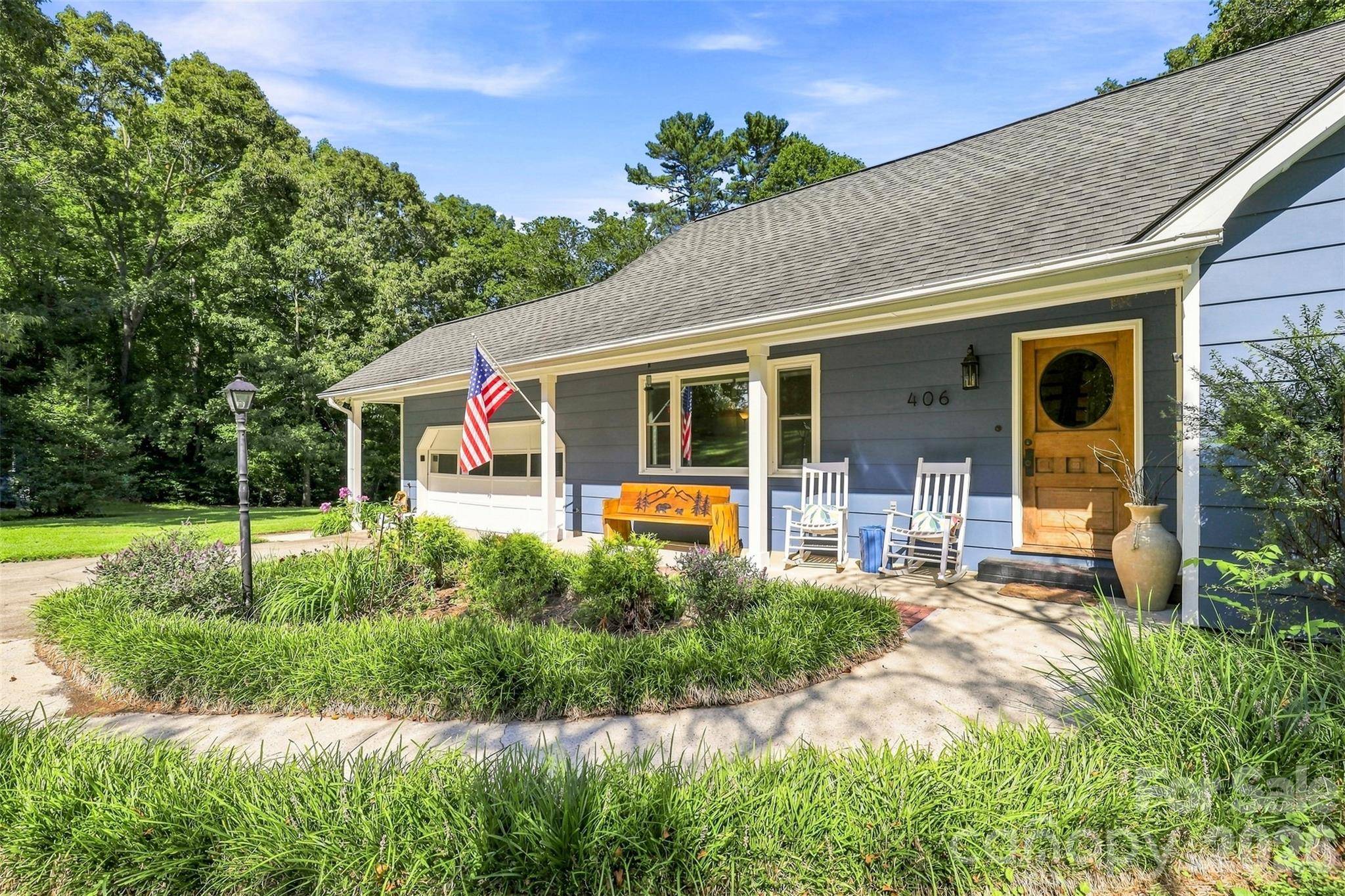 406 Friendship LN, Pisgah Forest, NC 28768