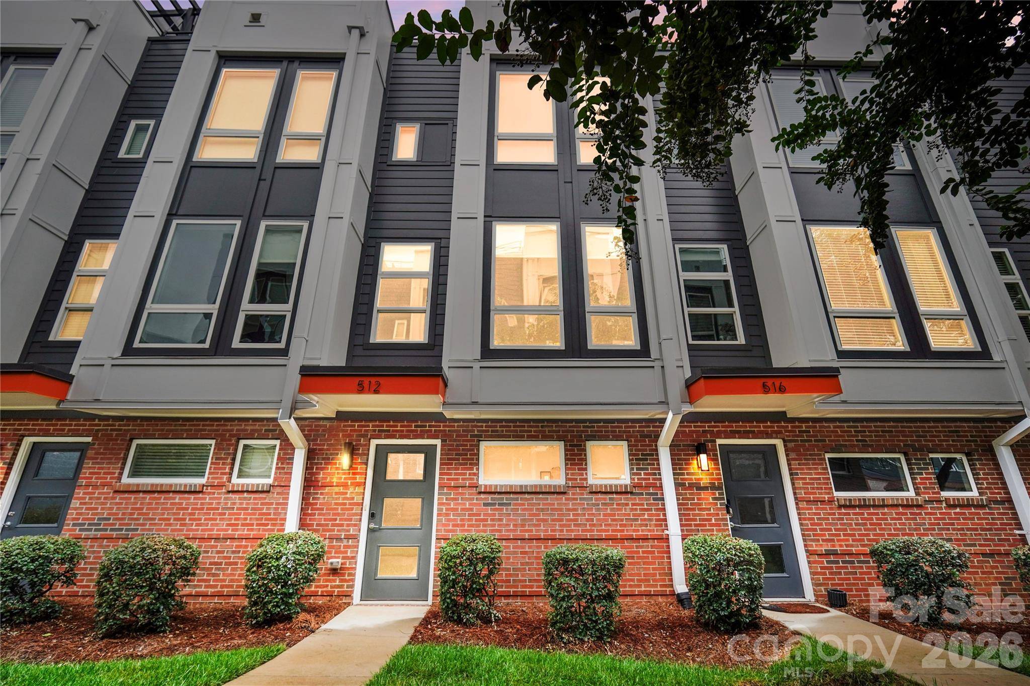 512 Sedgefield Park DR, Charlotte, NC 28203