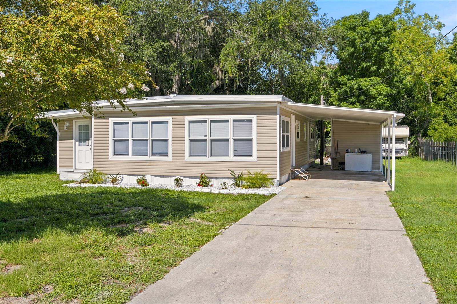 36603 SKYCREST BLVD, Fruitland Park, FL 34731