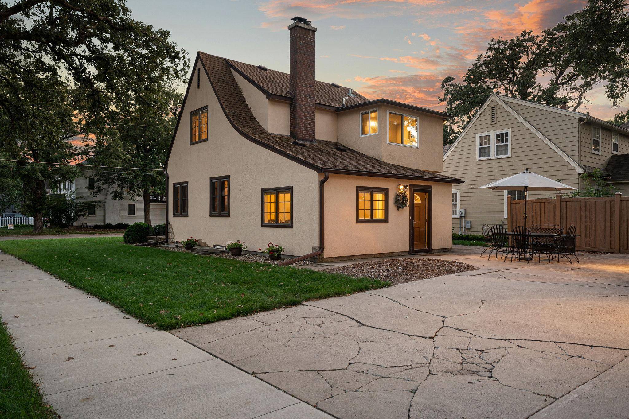 1100 8th AVE NW, Austin, MN 55912