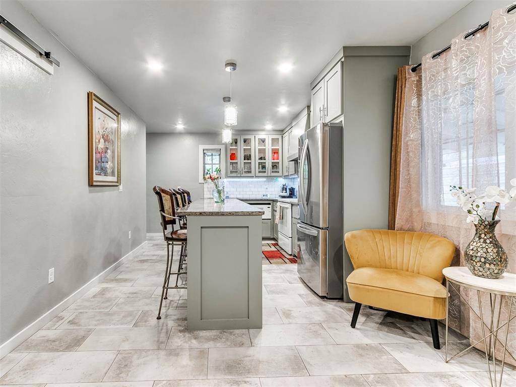 1123 NW 97th ST, Oklahoma City, OK 73114