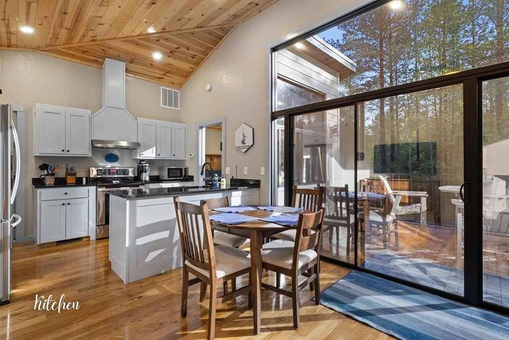138 Pickleberry TRL, Broken Bow, OK 74728
