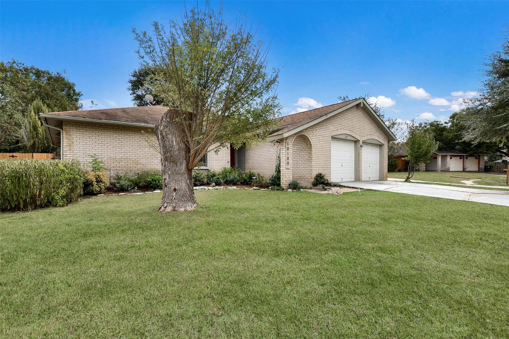 10109 Osprey CT, Austin, TX 78750