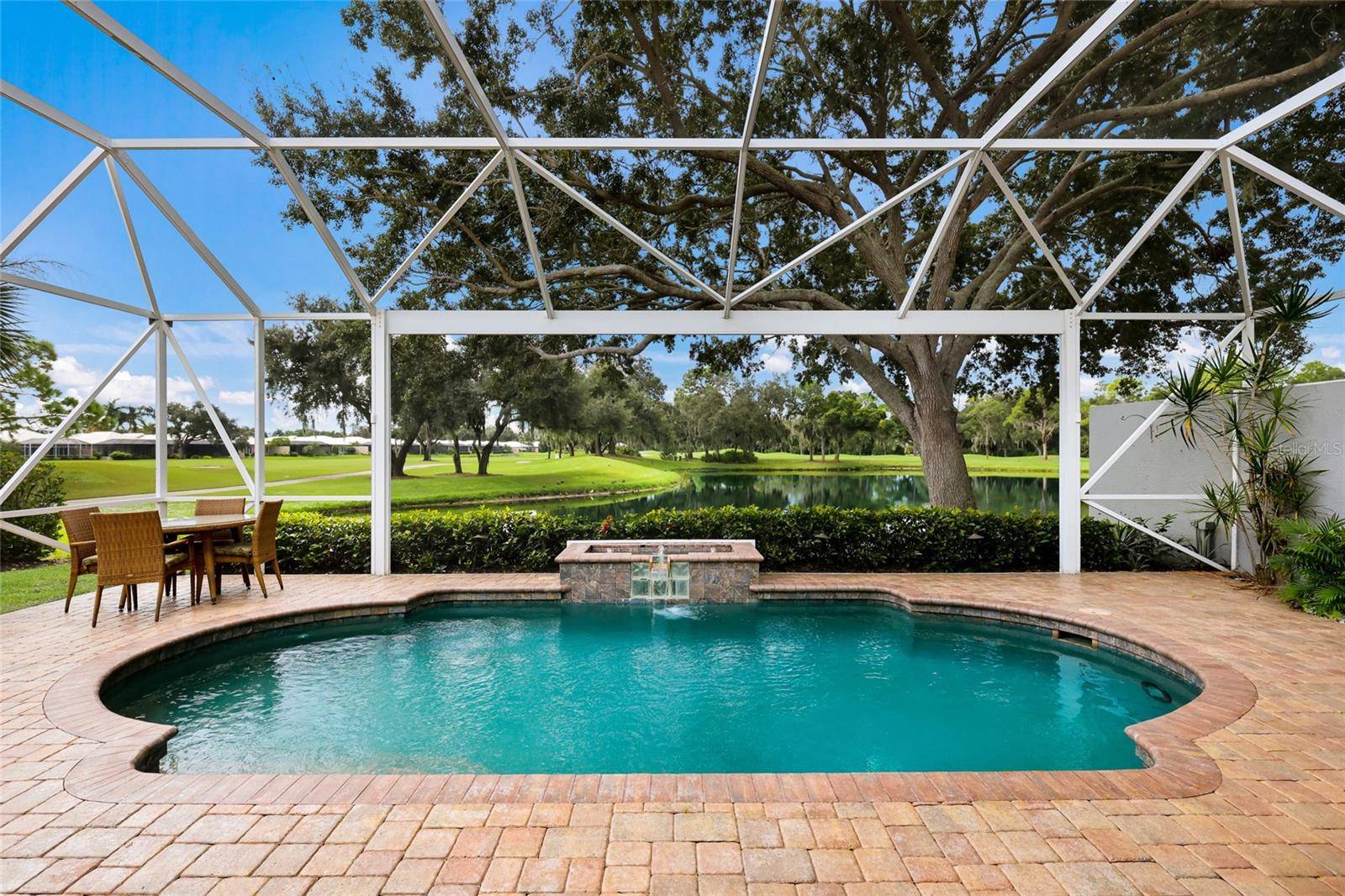 8728 52ND DR E, Bradenton, FL 34211