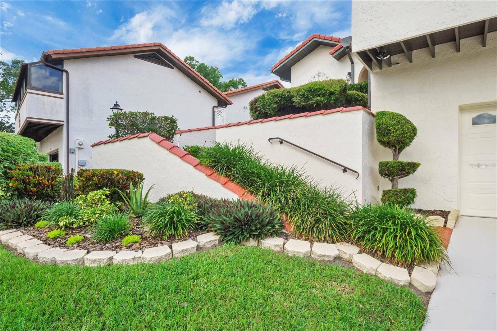 6002 COUNTRY CLUB DR, Lake Wales, FL 33898