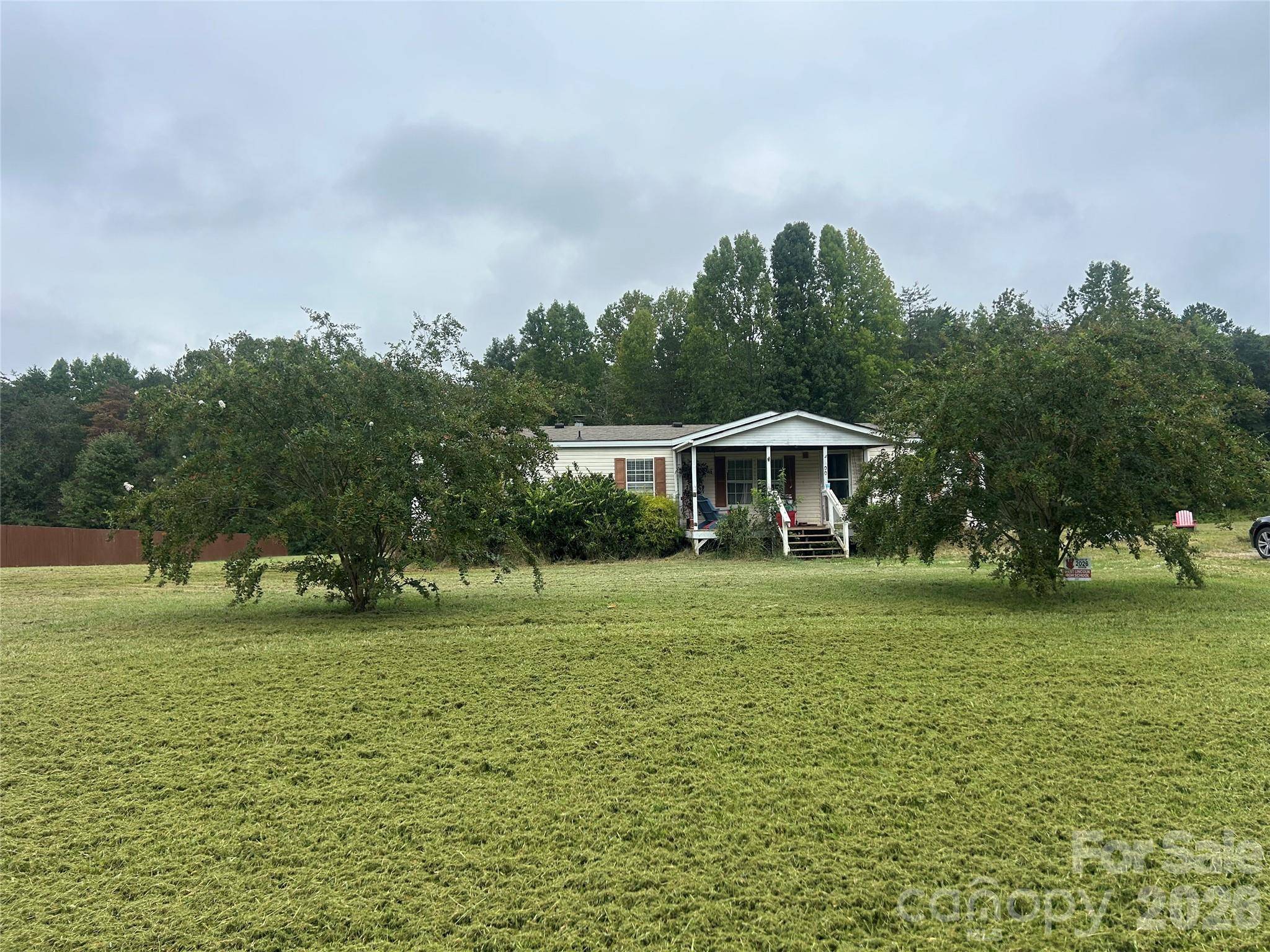 5100 Flay RD, Lincolnton, NC 28092