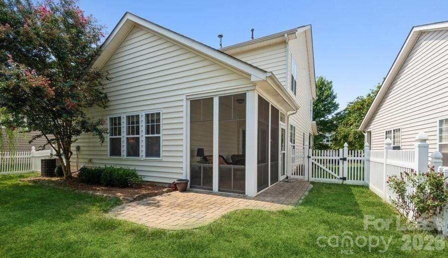 1009 Serel DR, Matthews, NC 28104