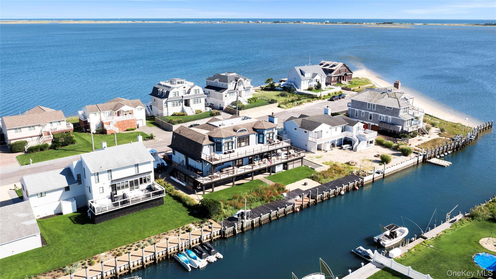 36 Shinnecock RD, East Quogue, NY 11942