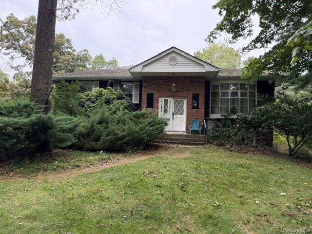 9 Glenwood AVE, Miller Place, NY 11764