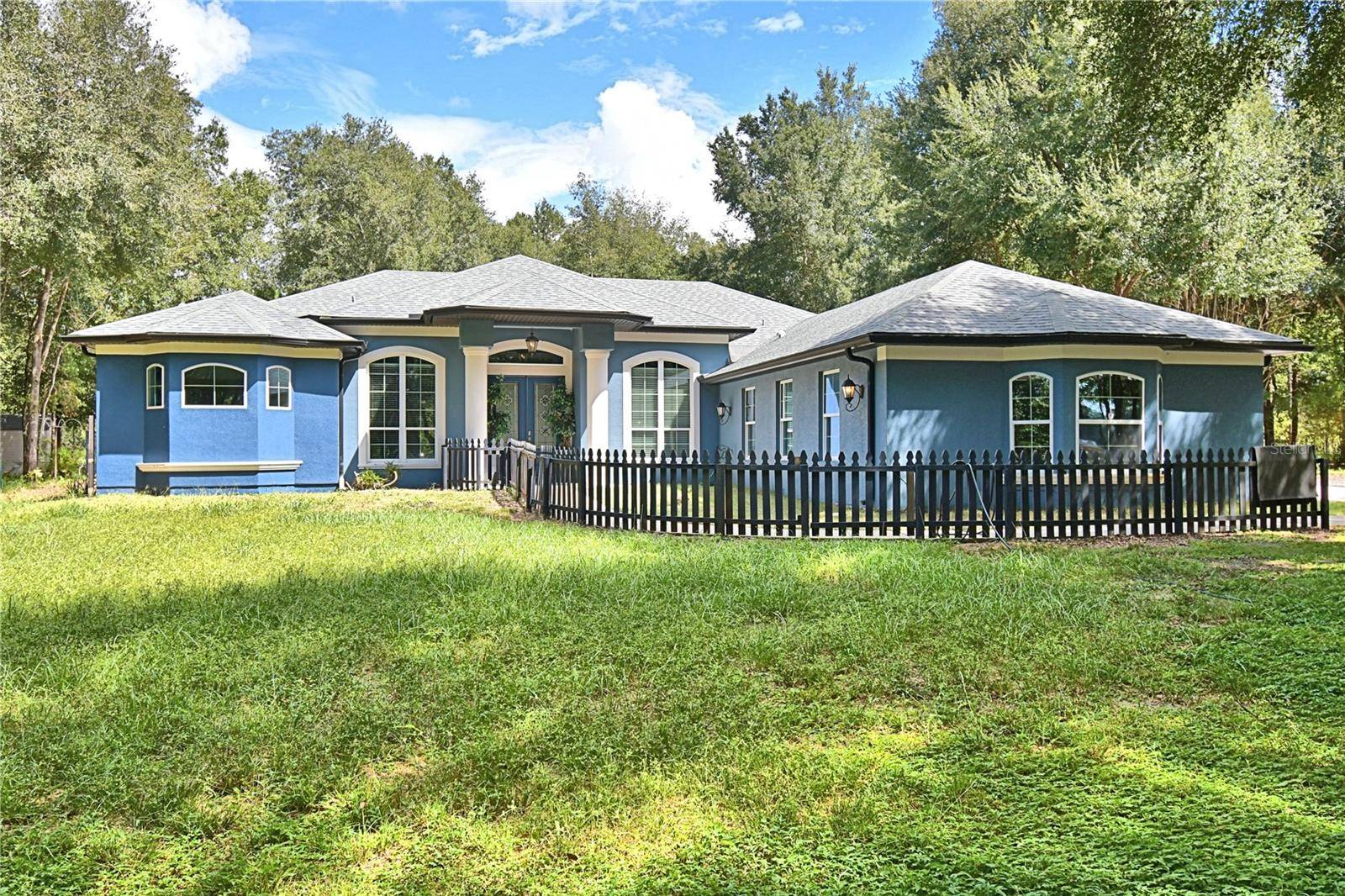 6711 REDWING RD, Groveland, FL 34736