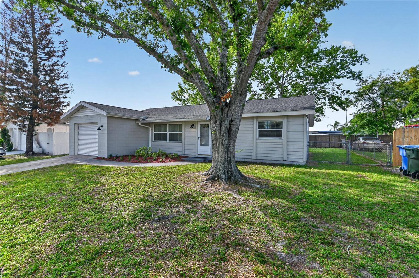 1330 MEADOWBROOK ST, Kissimmee, FL 34744