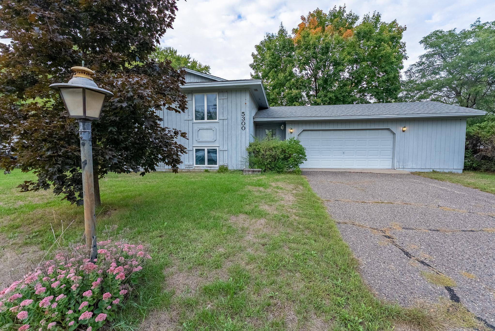 5300 77th AVE N, Brooklyn Park, MN 55443