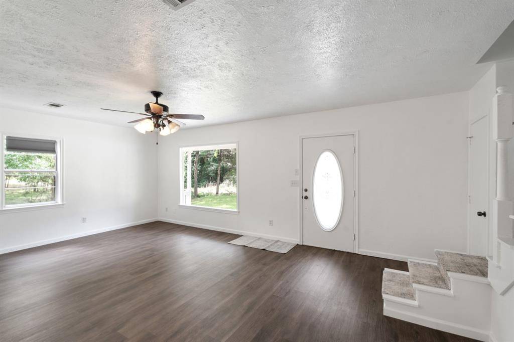14224 Daniel Boone Lane, Log Cabin, TX 75148
