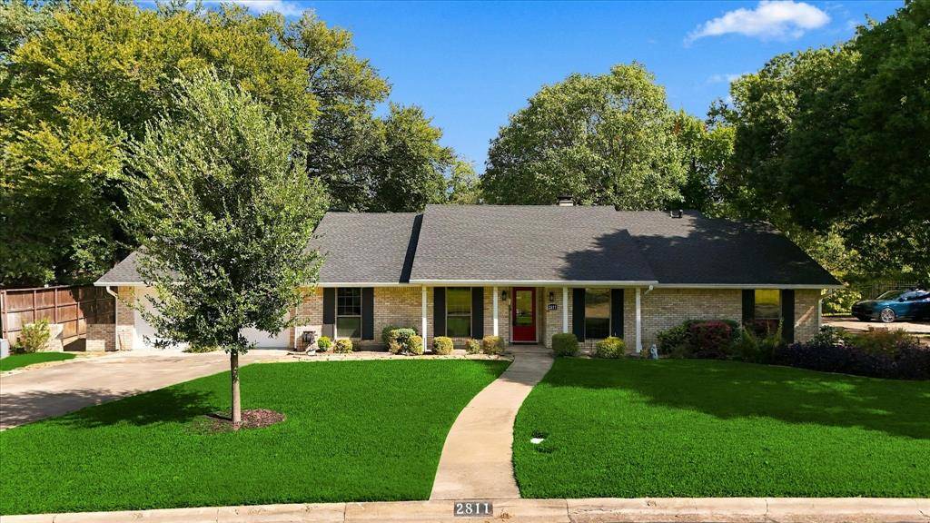 2811 Reedcroft Drive, Farmers Branch, TX 75234