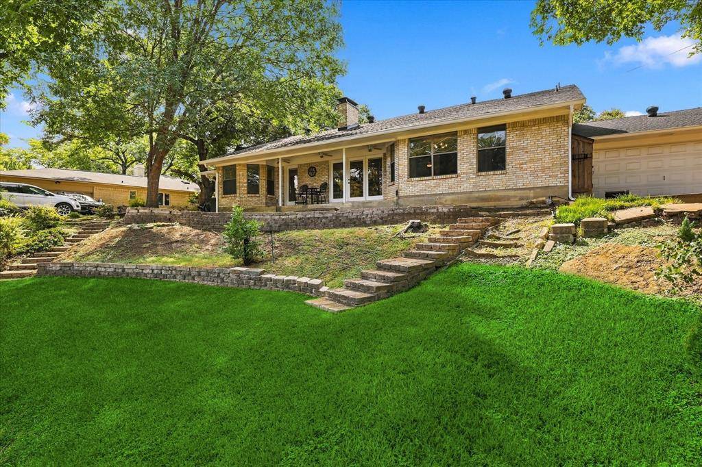 2811 Reedcroft Drive, Farmers Branch, TX 75234