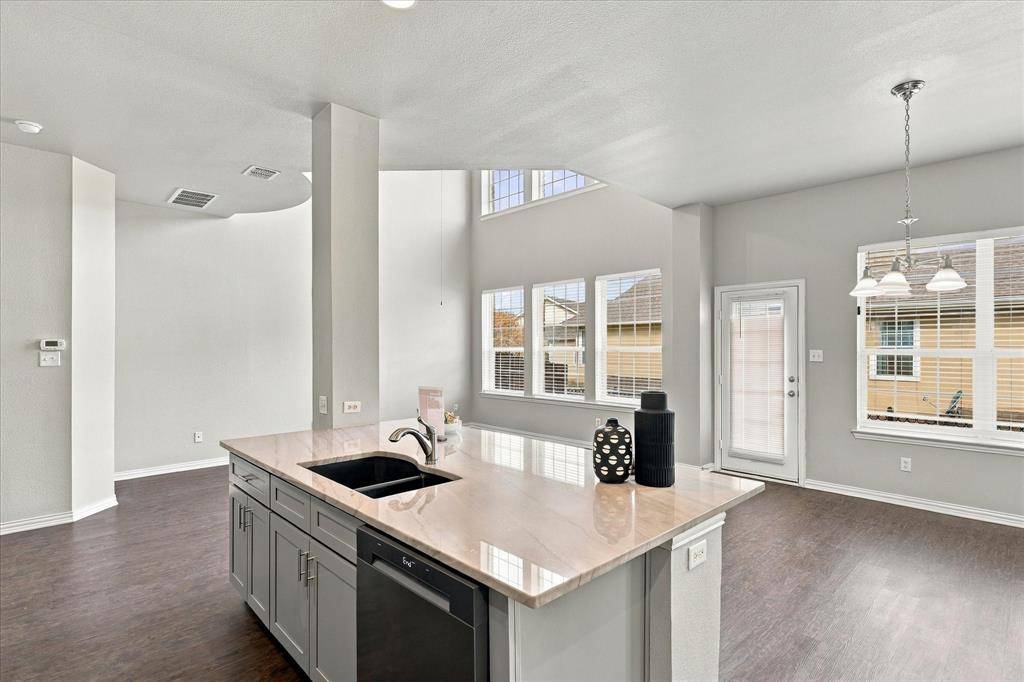 4018 Milan Drive, Irving, TX 75038