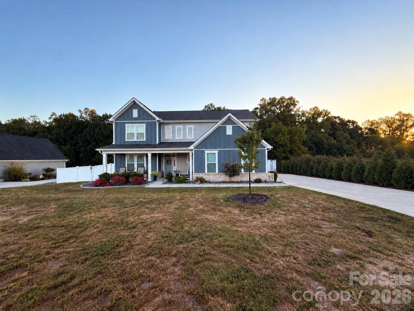 1305 Coppergate DR, Salisbury, NC 28147