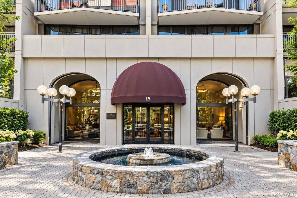 15 Stewart PL #12A, White Plains, NY 10603