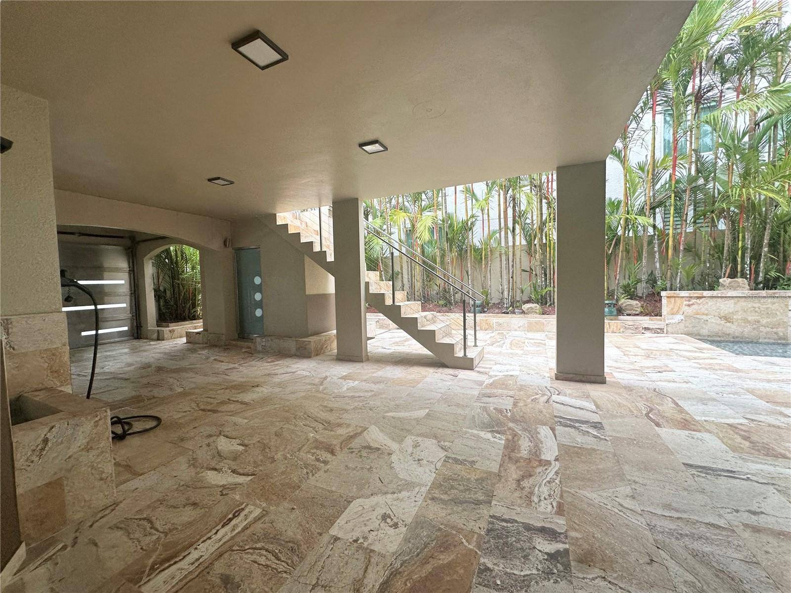 77 ALMENDRO, Guaynabo, PR 00971