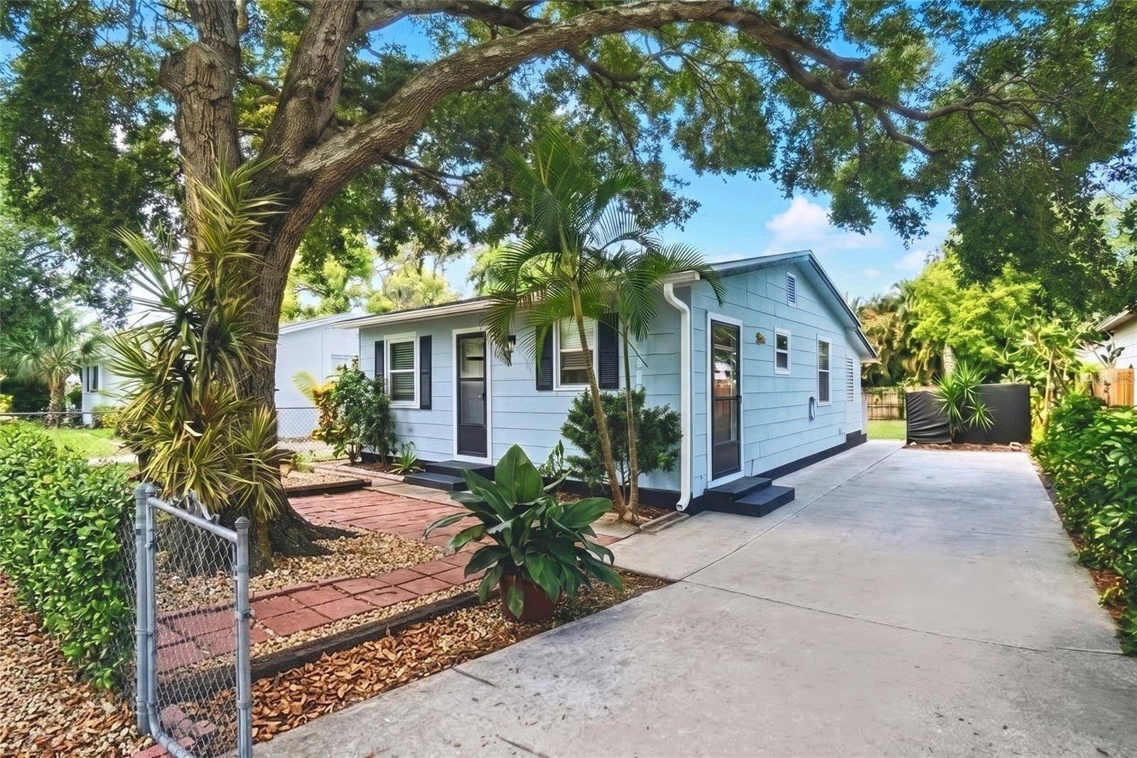 4480 NEWARK ST N, St Petersburg, FL 33714