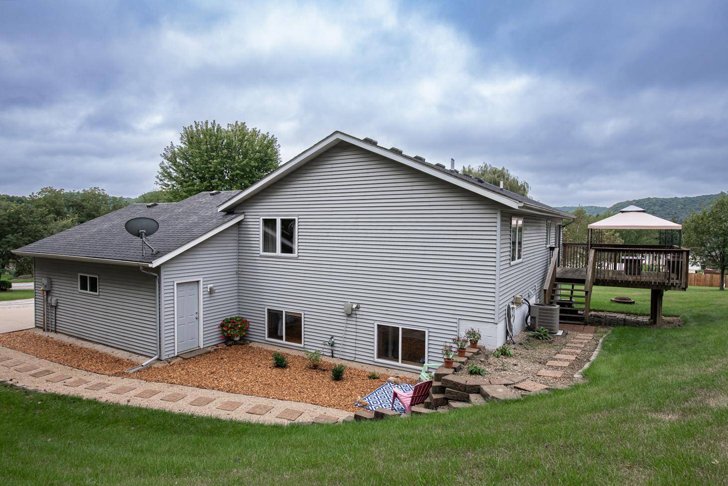 8540 Crocus LN, Winona, MN 55987