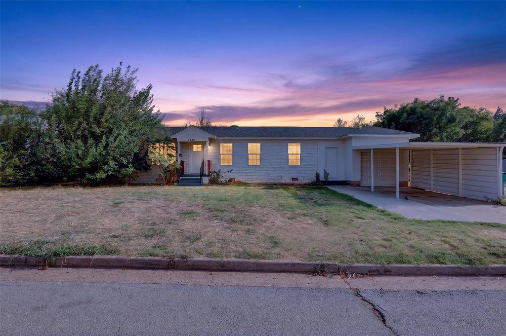 2340 Cashion PL, Oklahoma City, OK 73112