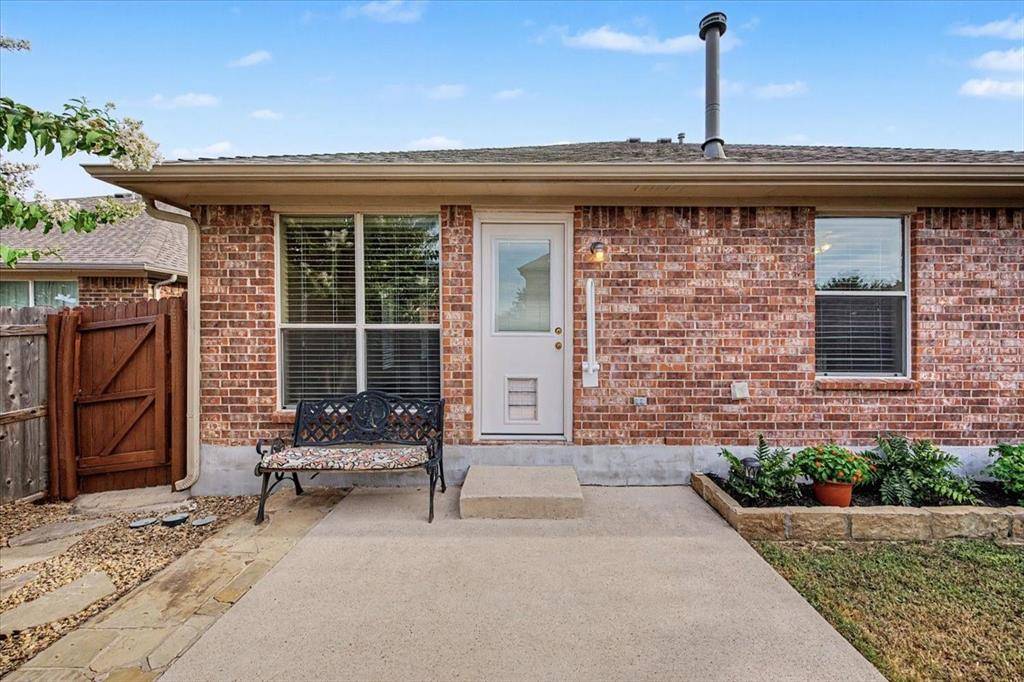 633 Darlington Trail, Fort Worth, TX 76131