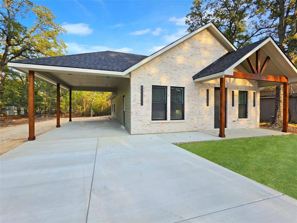 4924 Boca Chica, Malakoff, TX 75148