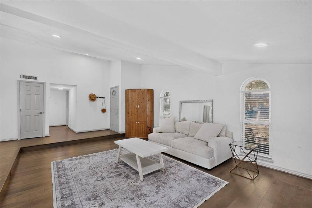 10854 Villa Haven Drive, Dallas, TX 75238