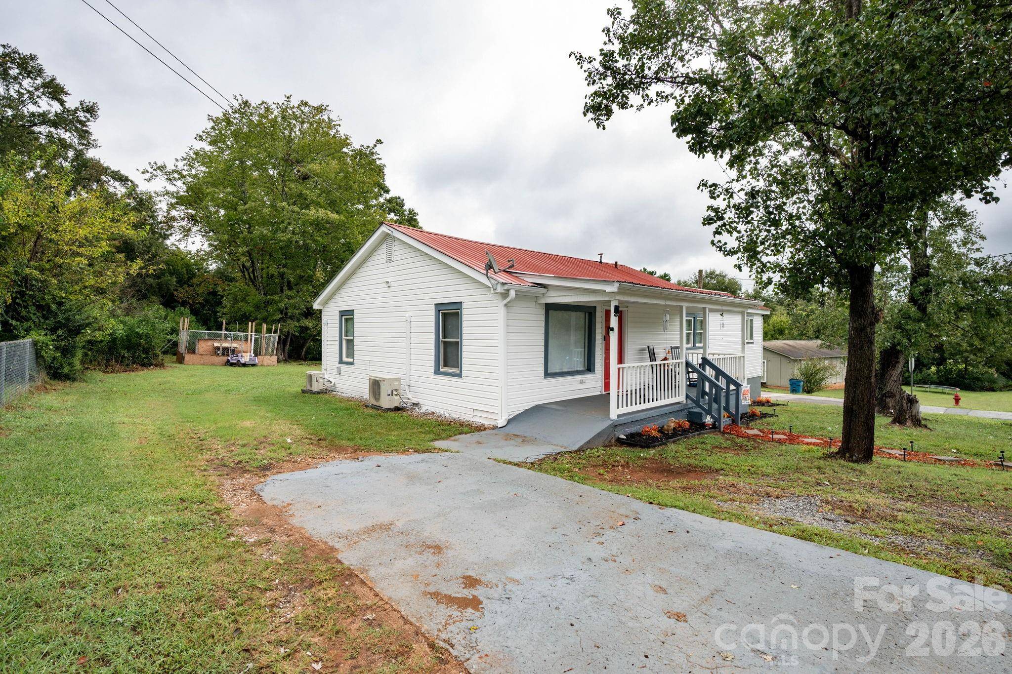 459 Harmon ST, Forest City, NC 28043