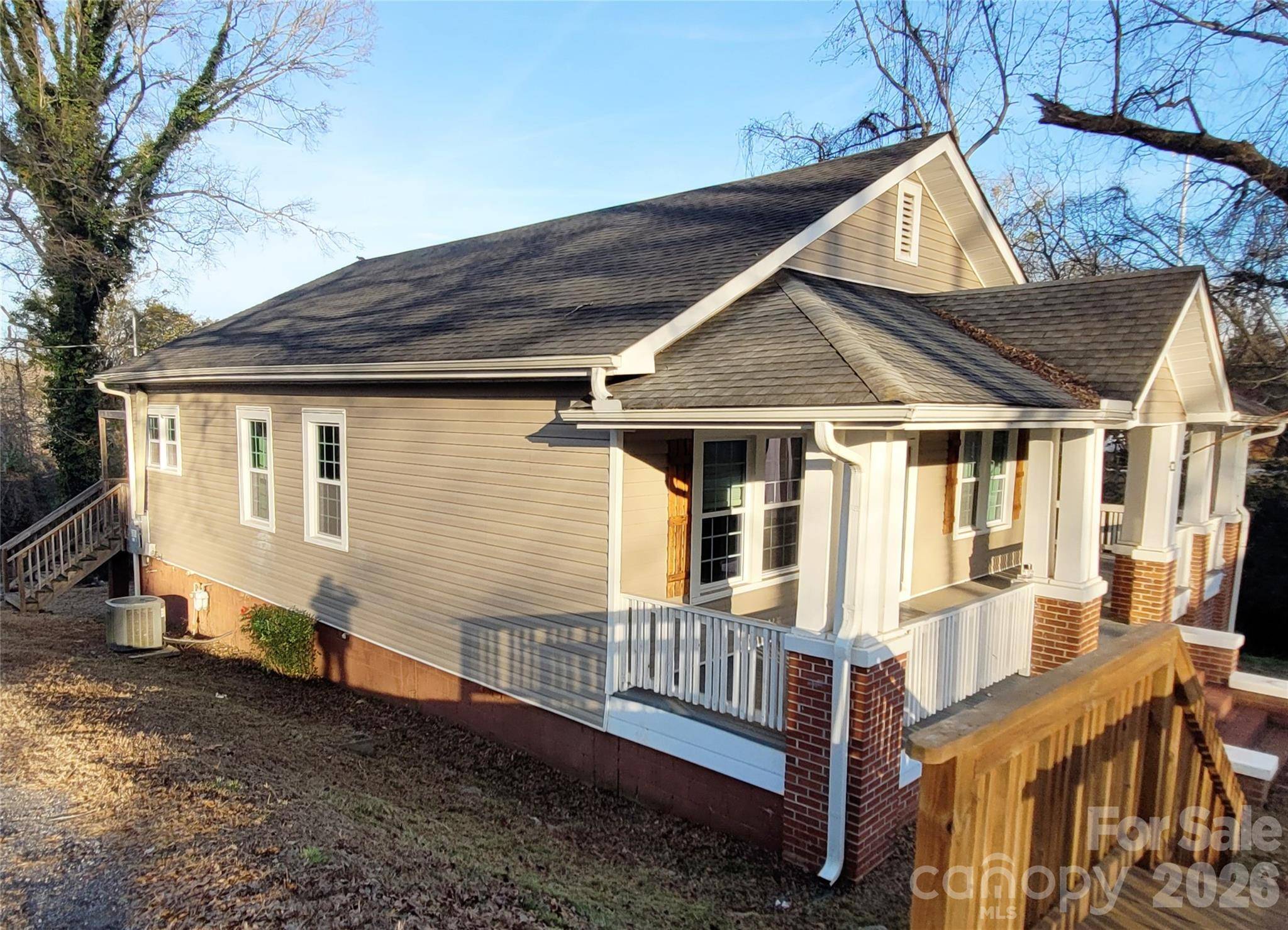 34 Fairview AVE, Ware Shoals, SC 29692