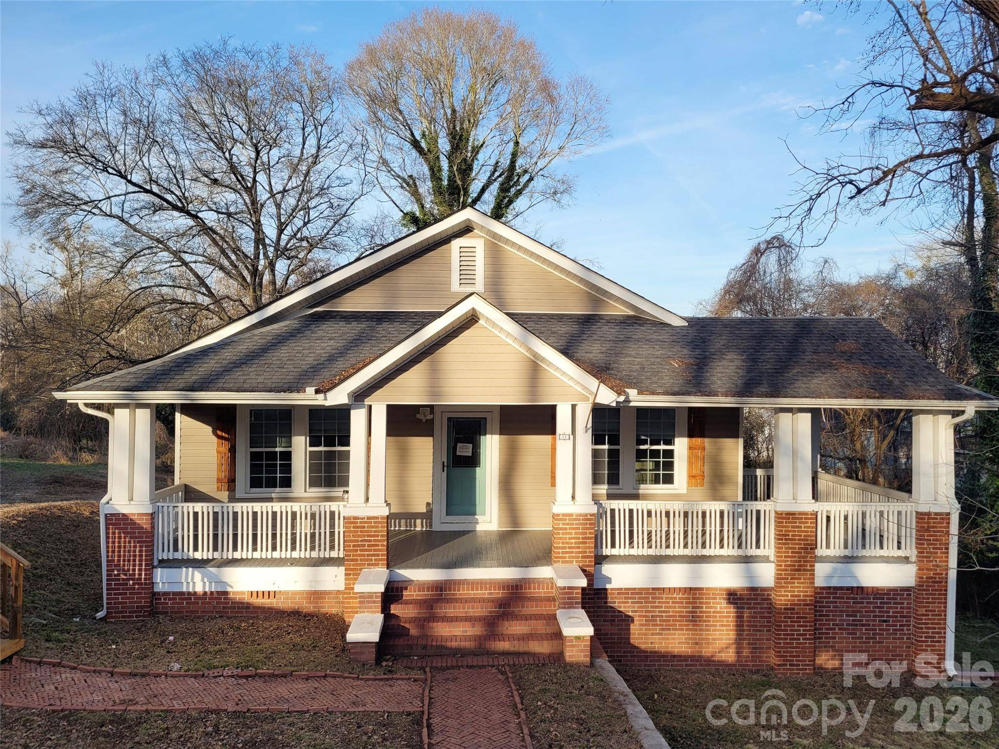 34 Fairview AVE, Ware Shoals, SC 29692