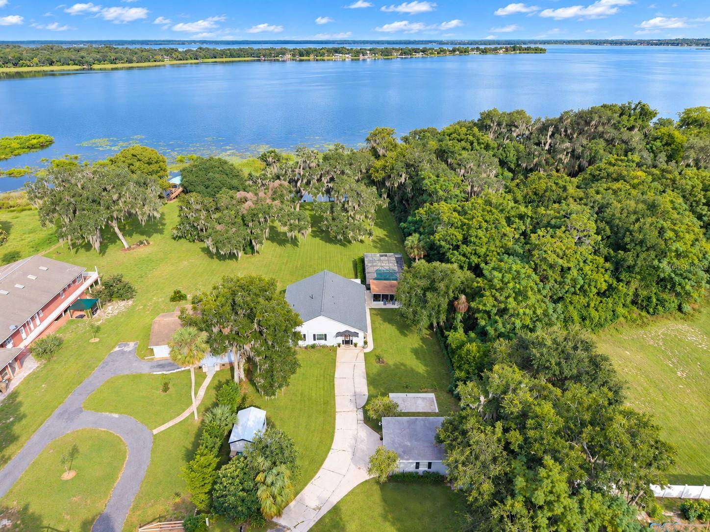2314 N GRIFFIN DR, Leesburg, FL 34748