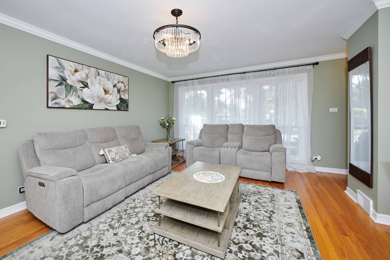 8835 National AVE, Morton Grove, IL 60053