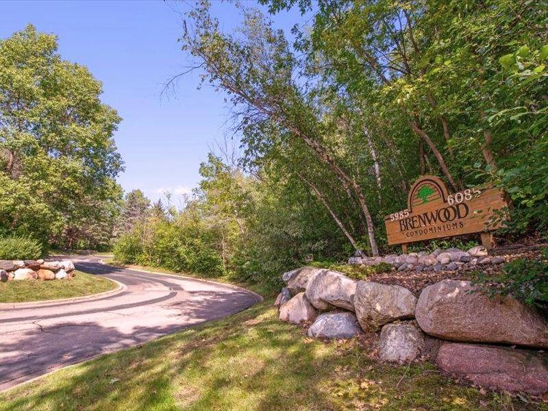5985 Rowland RD #308, Minnetonka, MN 55343