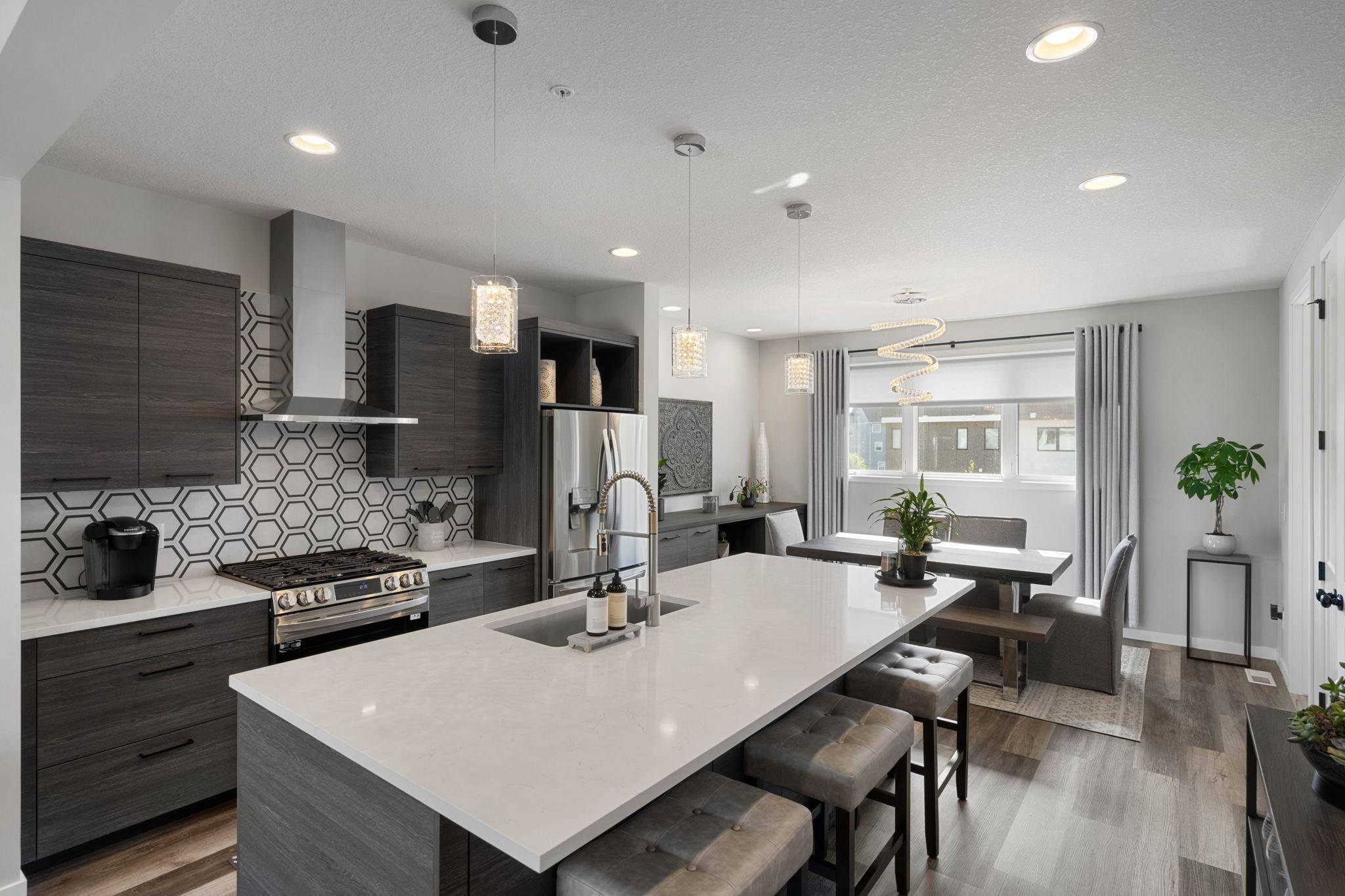 4992 161st ST W, Lakeville, MN 55044