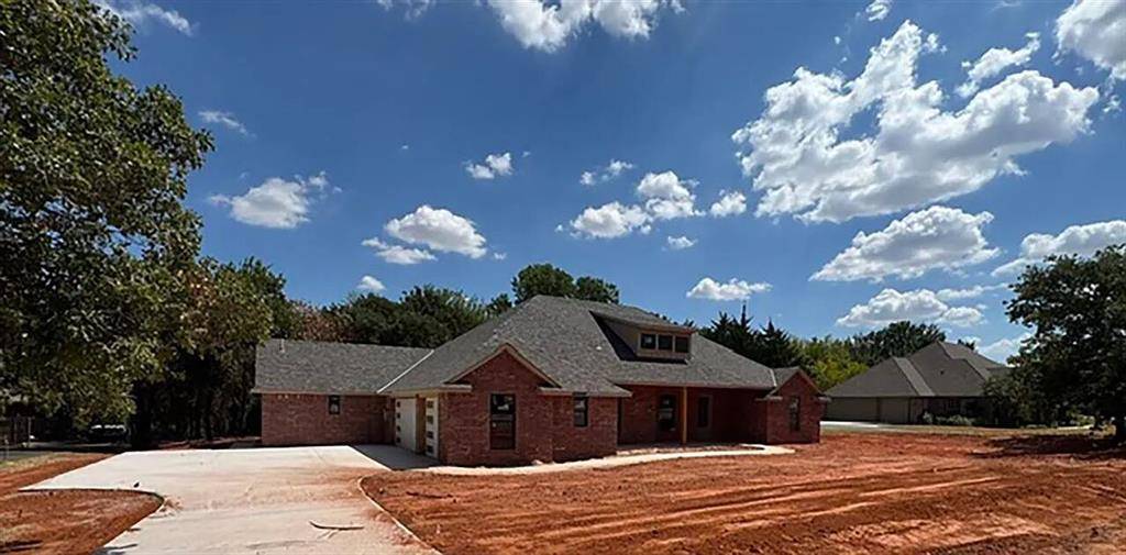 1544 Townsend GLN, Blanchard, OK 73010