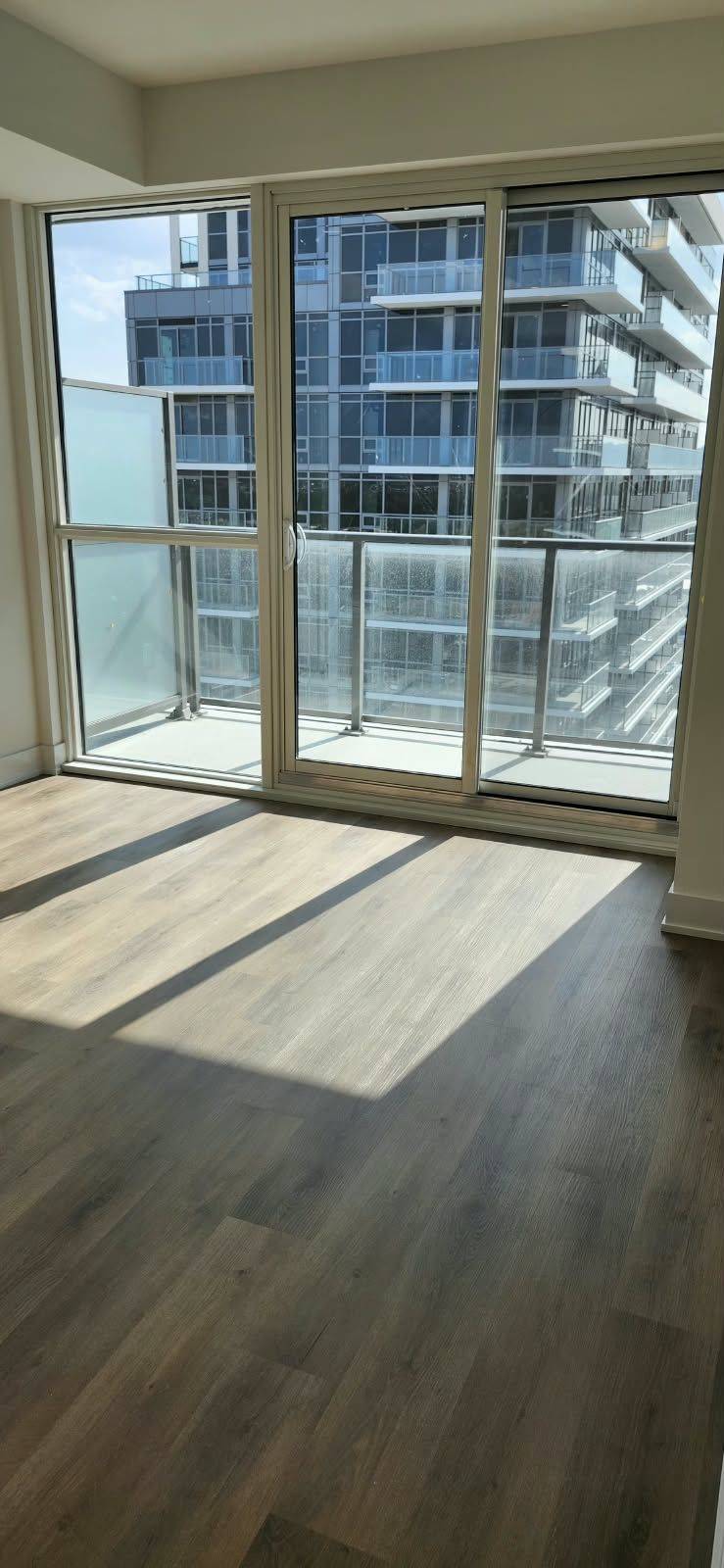125 Nipissing RD #1306B, Milton, ON L9T 1R3