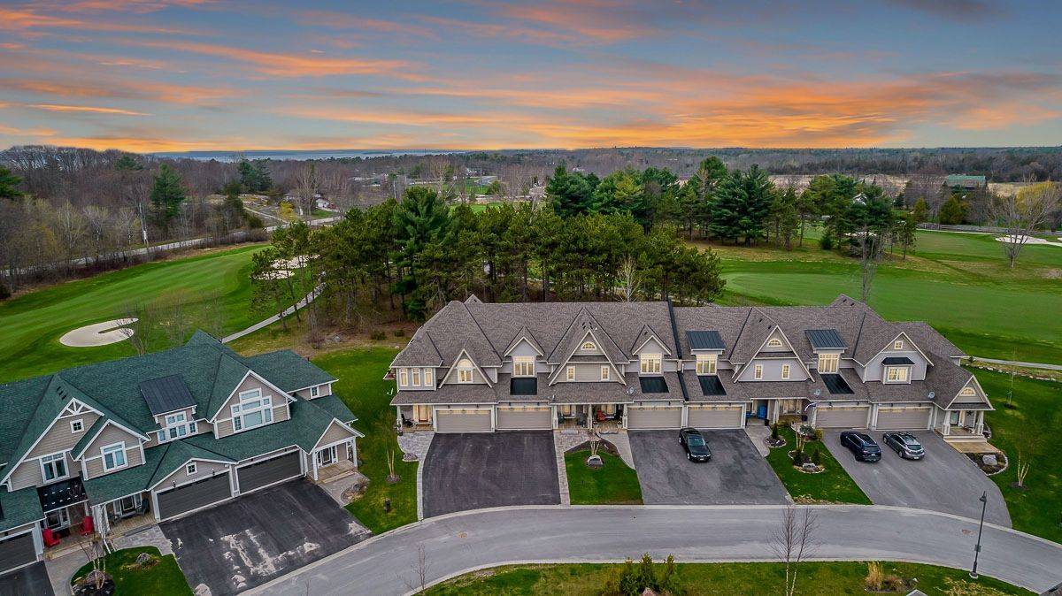 30 Masters CRES, Georgian Bay, ON L0K 1S0