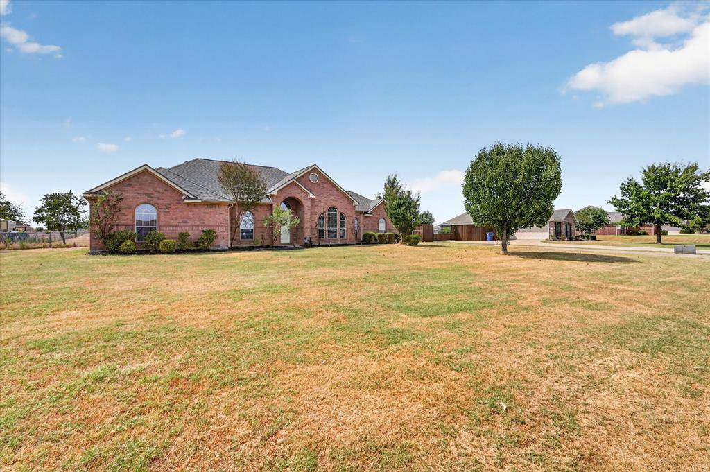 10418 Fireside Lane, Forney, TX 75126