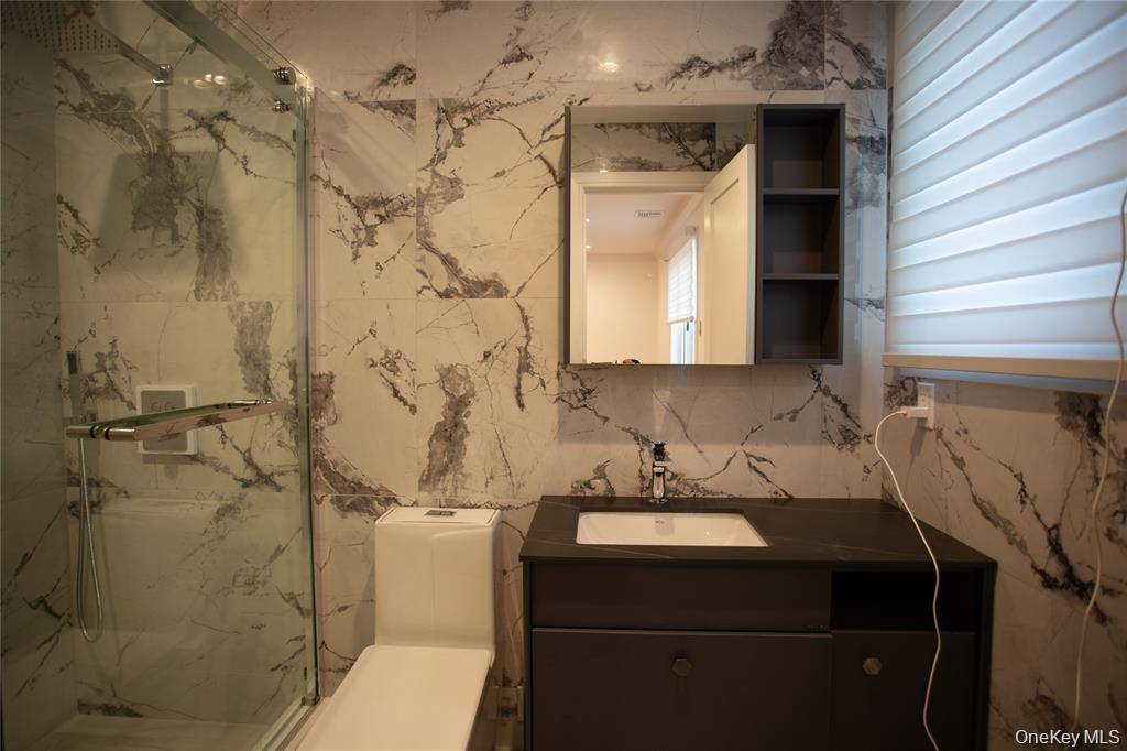 622 W Penn ST, Long Beach, NY 11561