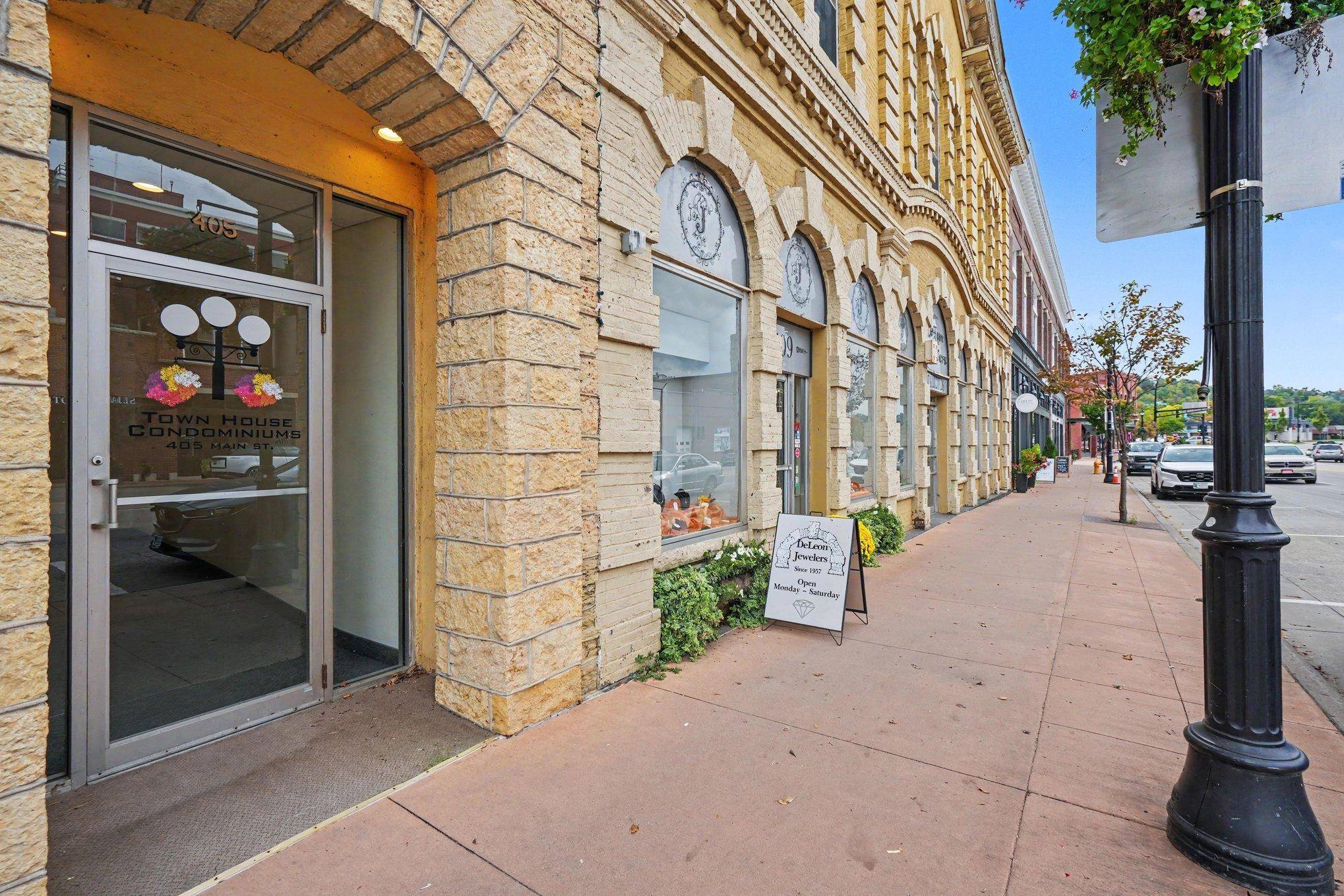 405 Main ST #204, Red Wing, MN 55066