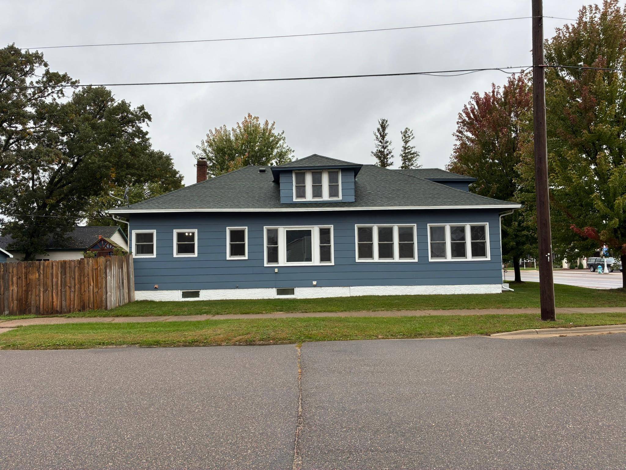 301 W Broadway, Little Falls, MN 56345