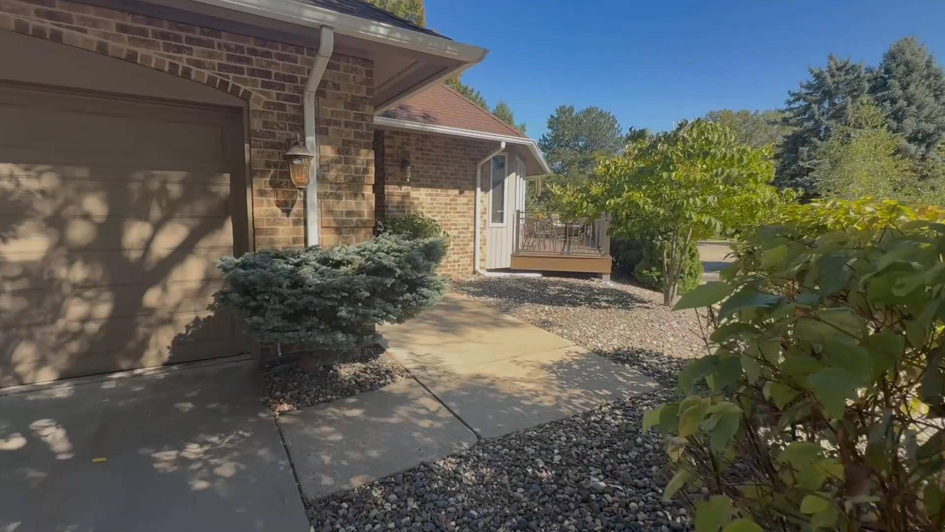 2185 Ferris LN #47, Roseville, MN 55113