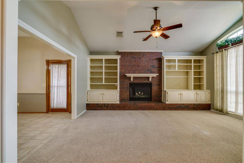 10013 Forest LN, Midwest City, OK 73130