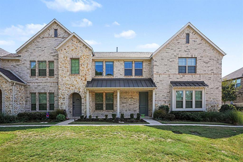 204 Venice Avenue, Flower Mound, TX 75028