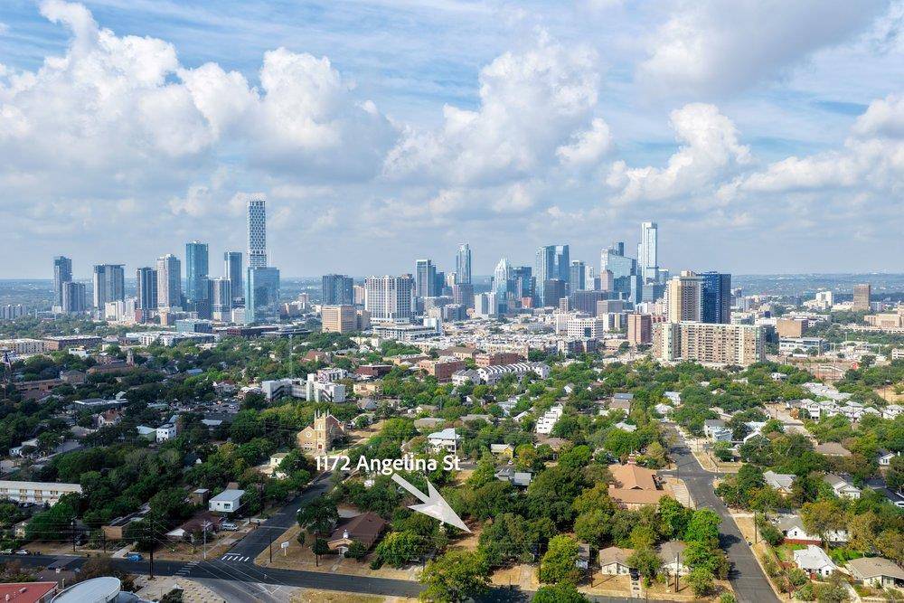 1172 Angelina ST, Austin, TX 78702